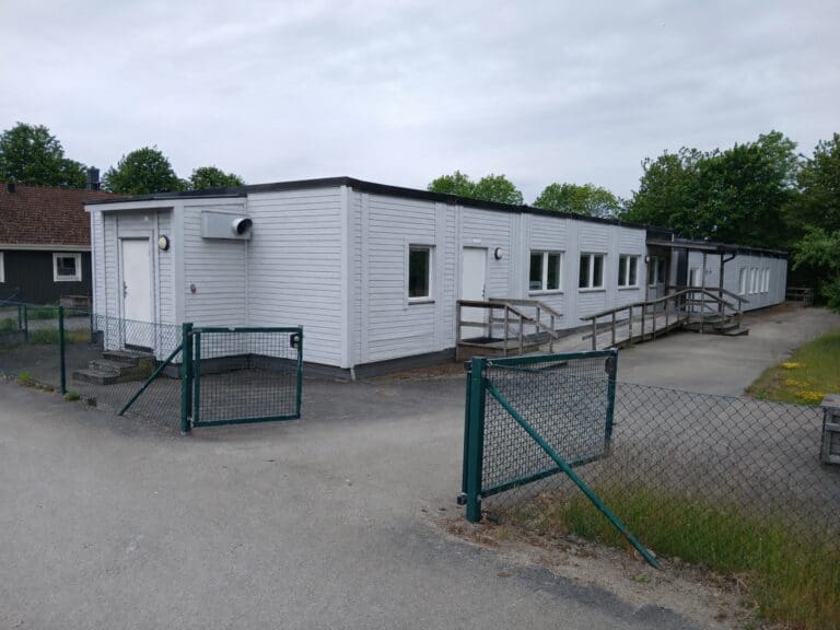 Boendebyggnad med 13 rum, S4379, exteriör