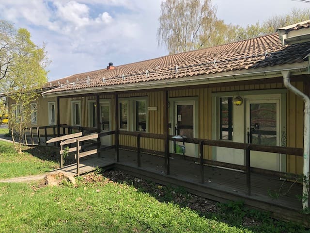 Boendebyggnad med reception 626kvm, S2468, exteriör