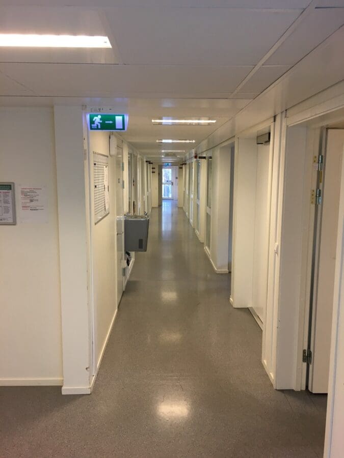 Kontorsbyggnad tre plan 780kvm, S4244, interiör