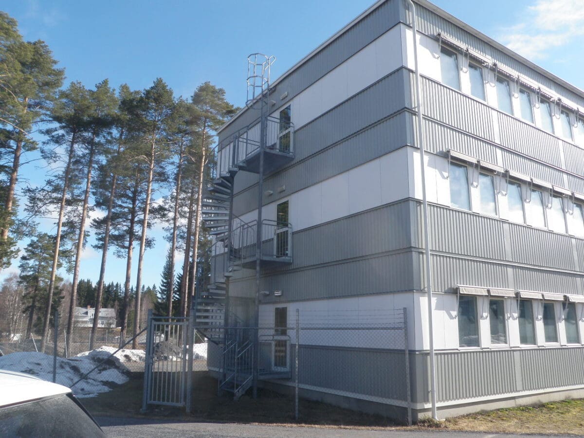 Kontorsbyggnad tre plan 780kvm, S4244, exteriör
